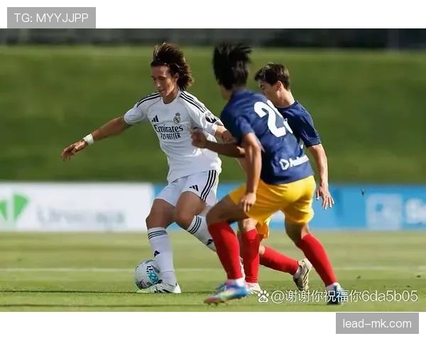 格里马尔多防守技艺闪耀赛场,率队取胜成赛季最佳后卫热门人选 格里马尔多防守技艺闪耀赛场,率队取胜成赛季最佳后卫热门人选