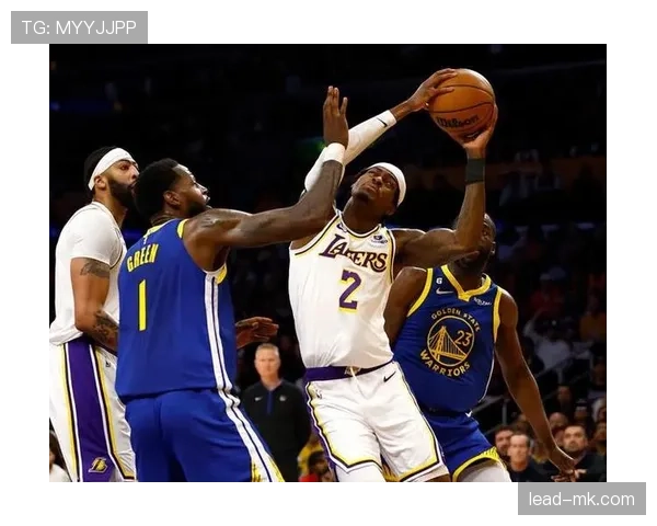 贾米森无球切入效率提升，改变锋线进攻结构